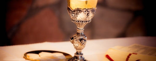 Chalice wine prayer mass communion religion christian holy-546649
